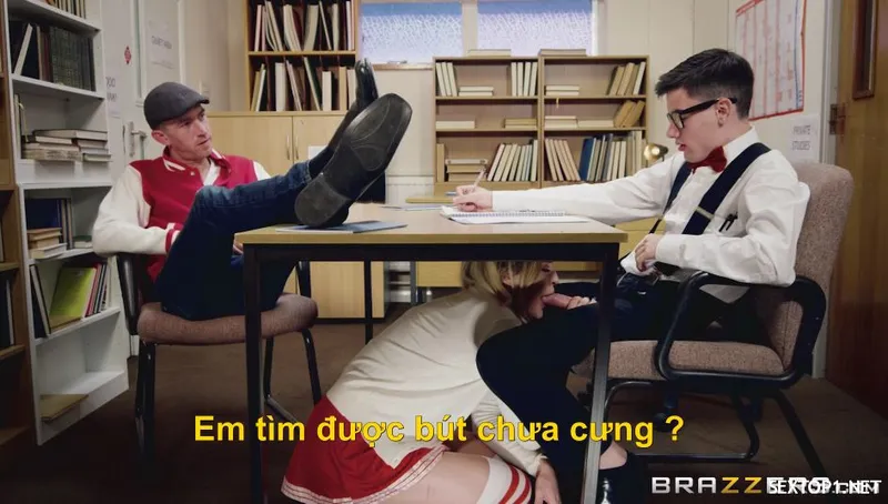 Quan hệ bạn gái tên đầu gấu ở trường vietsub